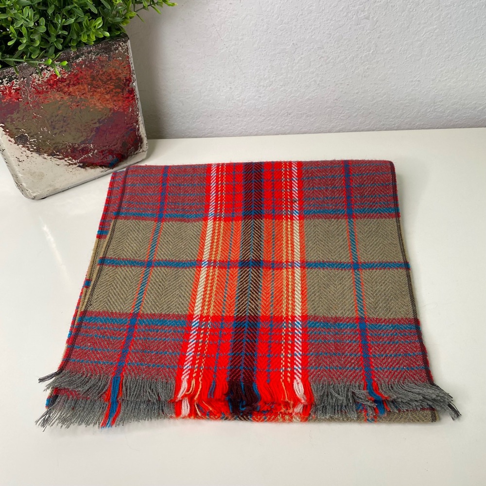 Royal‎ Scot Plaid Scarf 100% Orlon Acrylic Fringe Red Blue Tan Unisex